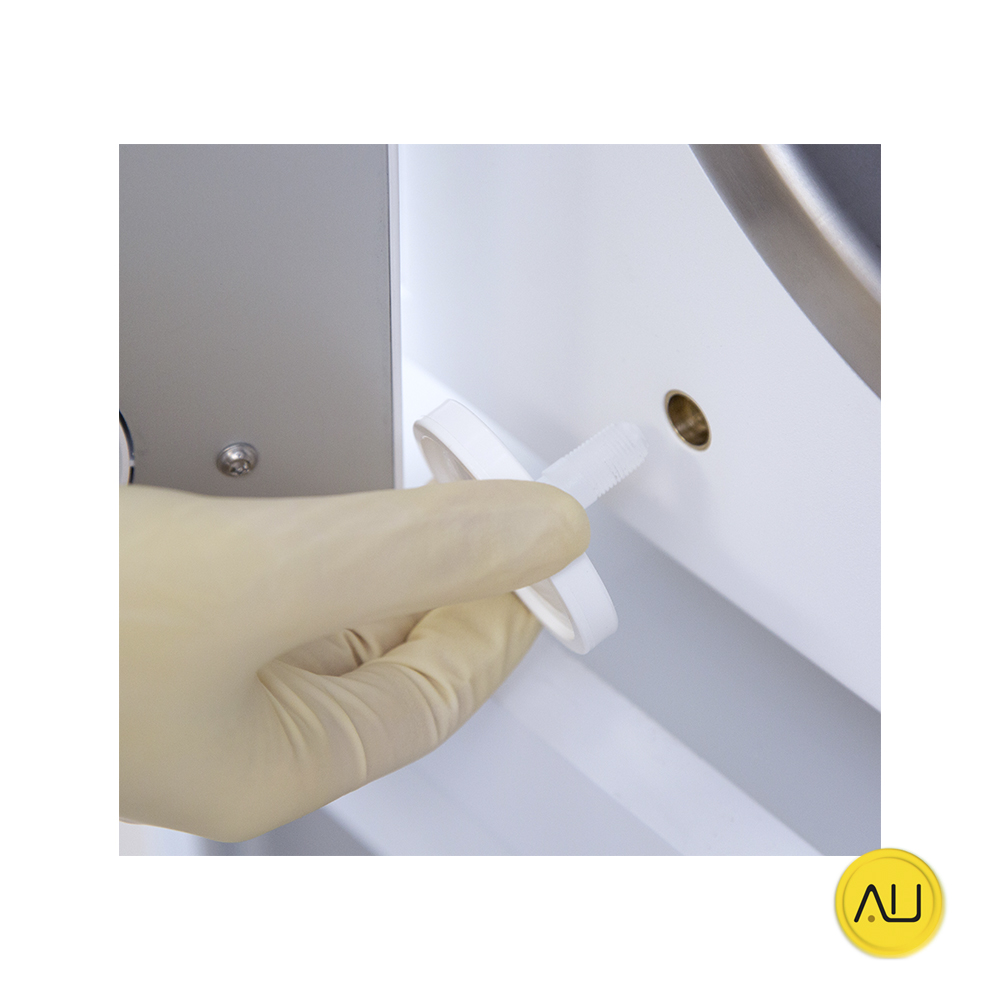 tienda-venta-servicio-tecnico-especializado-autoclave-melag-sterihero-podo-18-detalle-cambio-filtro Detalle cambio filtro autoclave Melag SteriHero Podo 18 en venta para comprar en la tienda de autoclav.es